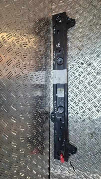 Framkylarsupport 8200431050 Renault Kangoo III image 2