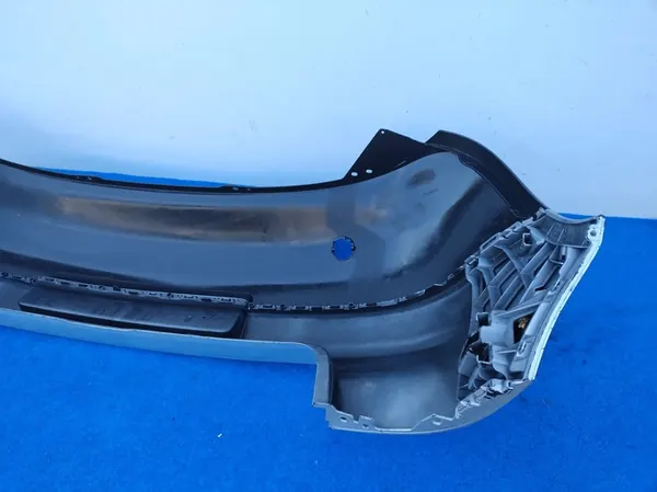 Paraurti posteriore VW EOS senza PDC 1Q0807417 image 4