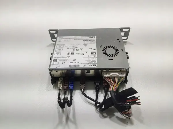 Radio Navigation OEM 259153900R Renault Clio V Usagée image 4