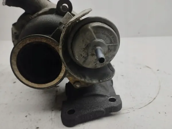 Turbocompresor Volvo XC60 2011 OEM 36002640 image 3