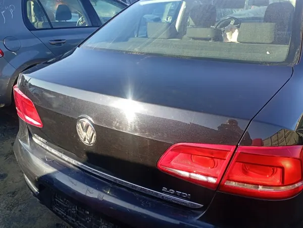 Tampa Traseira VW Passat B7 OEM MM-1003-1 image 2