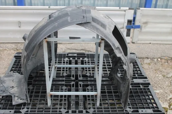 BMW 5 G31 G30 Front Right Wheel Arch 7340796 7340786 image 3