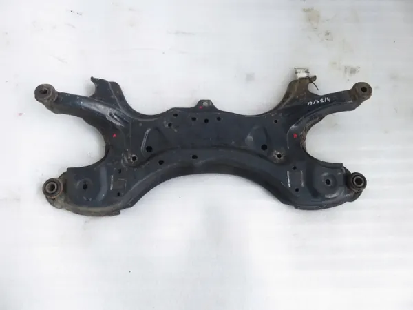 Etumoottorituki OEM SANKI PRZÓD Toyota Avensis Versolle image 2