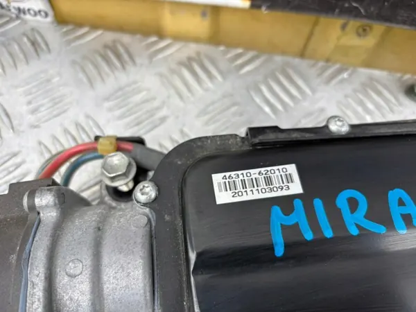 Toyota Mirai II elektrische handrem OEM 46310-62010 image 4