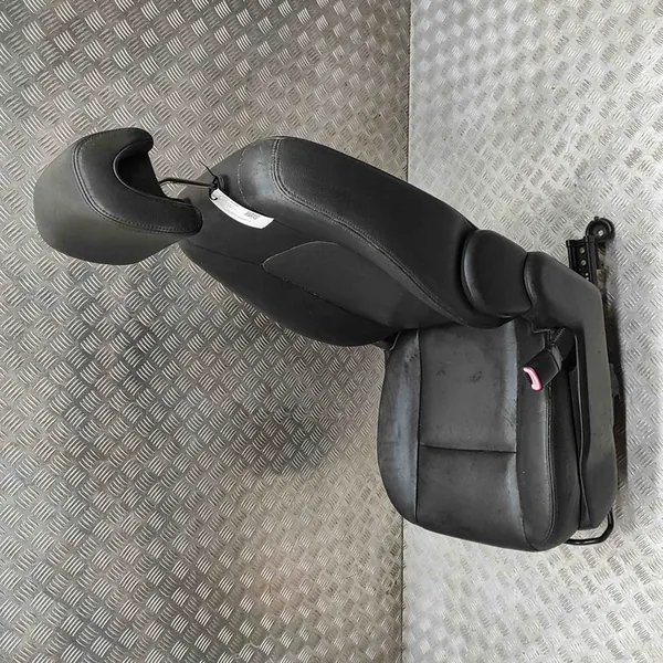 Rechter voorstoel Chevrolet Captiva 2007 OEM image 4