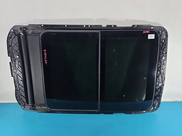 Techo Panorámico OEM IMPRK1533957 para Peugeot 3008 II image 2