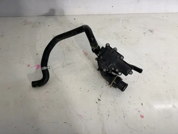 Boîtier Thermostat Kia OE OEM 25600-2M810 image 2