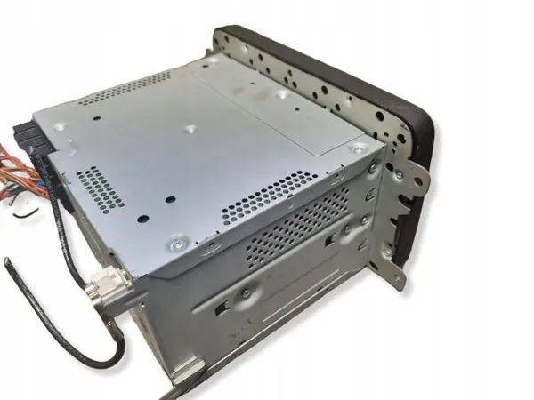 Rádio Skoda Fabia Mk2 OEM 5J0035161D - Usado image 9