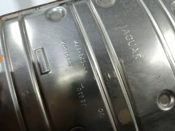 Jaguar XK XKR X150 Pakoputken Vaimennin OEM 8W83-5K244-AC image 3