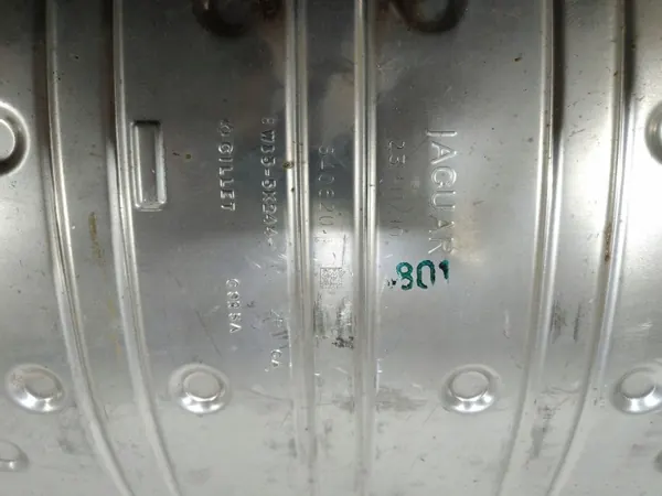 Jaguar XK XKR X150 Pakoputken Vaimennin OEM 8W83-5K244-AC image 5