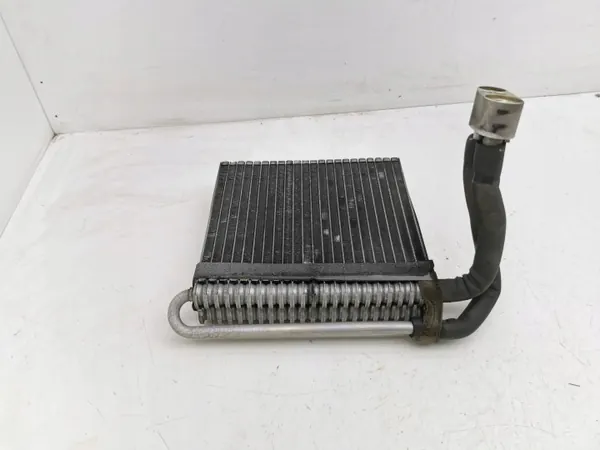 Noyau de chauffage A/C Ford C-MAX I 2010 OEM AMD133937 image 2