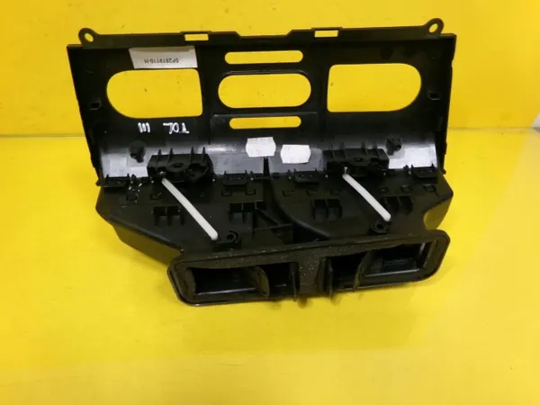 Mittventilationsgallret OEM DRC98913 för SEAT Toledo III image 8
