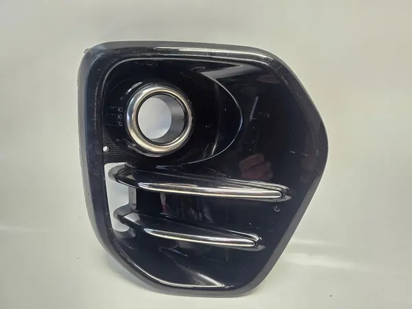 Grille de Pare-Chocs Avant Droite Kia Sportage IV 2016-18 OEM 86522-F1100 image 2