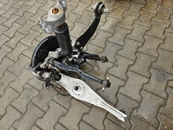 Opel Insignia A 2.0 CDTI linke hintere Querlenker OEM image 3