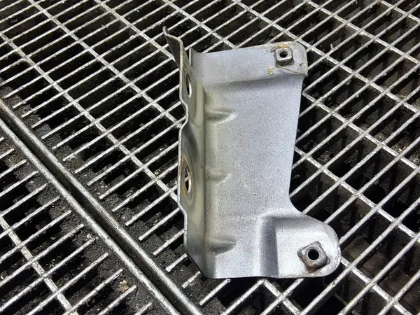 Support d'aile avant droit SKE57115 pour Hyundai i40 image 4