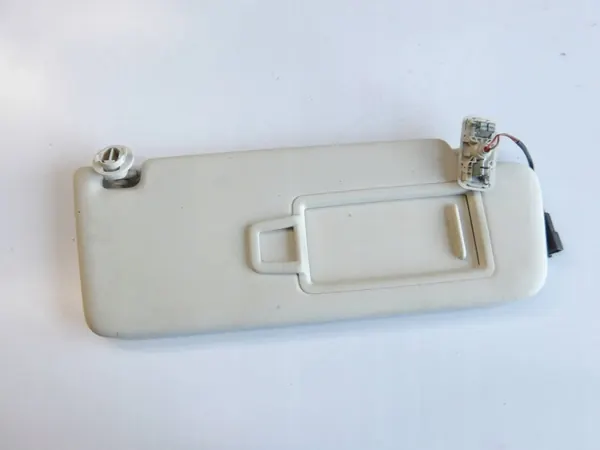 OEM WIT7089 Rechter zonneklep voor Volkswagen PASSAT B8 image 2