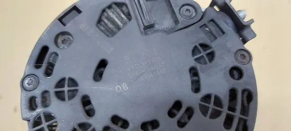 Vaihtovirtageneraattori Mercedes ML GL 3.0 CDI A0141541302 image 4