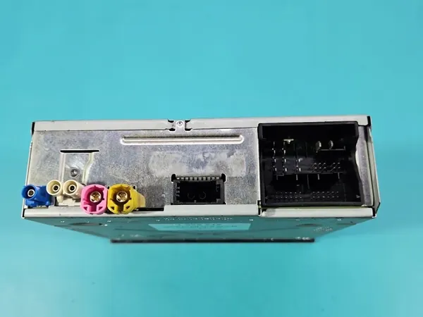 OEM 3Q0035864C Navigaationlukija VW Tiguan II:lle image 5