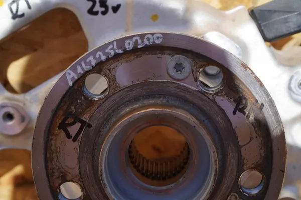 Snodo mozzo posteriore sinistro destro Mercedes GLE 167 A1673560200 image 10