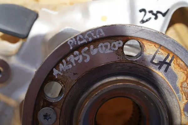 Snodo mozzo posteriore sinistro destro Mercedes GLE 167 A1673560200 image 4