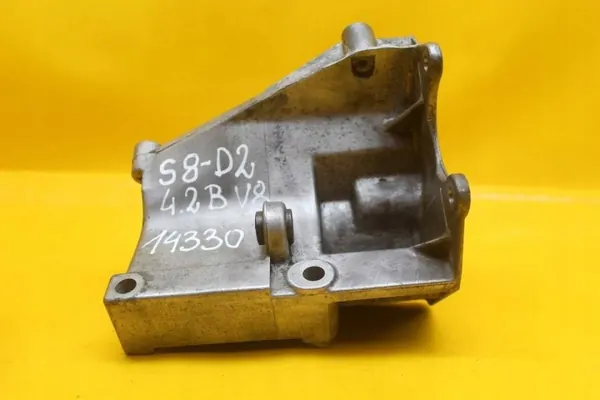 Airco Compressor Bevestiging OEM 077260885E image 4