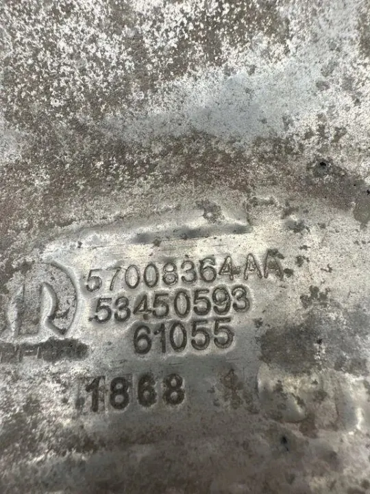 Värmeskydd OEM 61055 för Jeep Compass 2.4L 2017 image 3