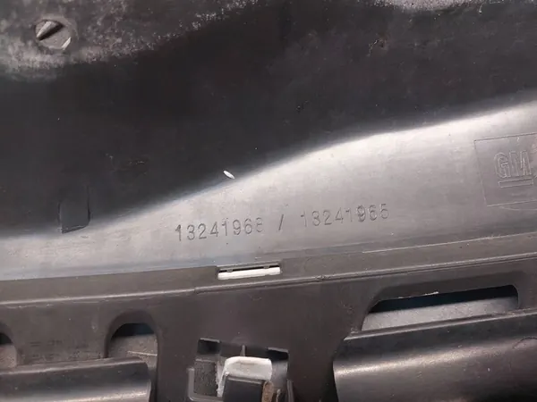 Grill Opel Astra H GTC Front 13241968 13108461 13241965 image 8