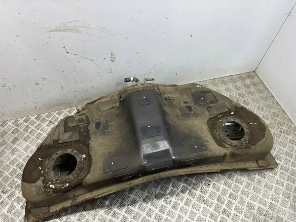 Brandstoftank OEM AMD208951 voor Nissan 350Z image 2