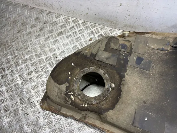 Brandstoftank OEM AMD208951 voor Nissan 350Z image 6