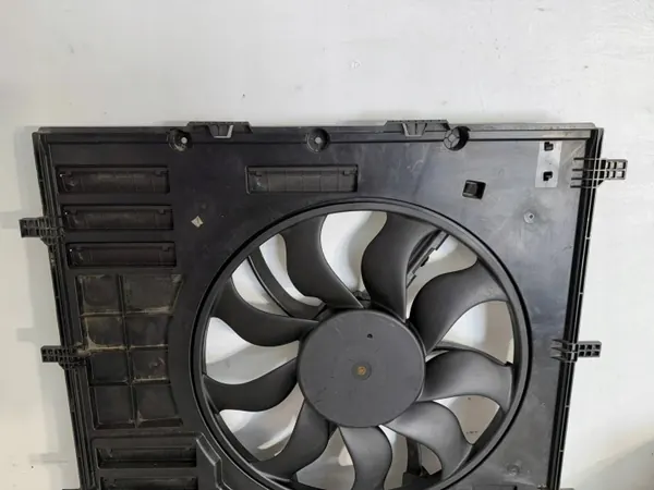 Radiatorventilator OEM 2N0121207J voor VW Crafter II image 4