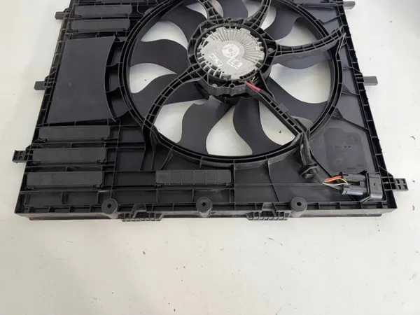 Radiatorventilator OEM 2N0121207J voor VW Crafter II image 6