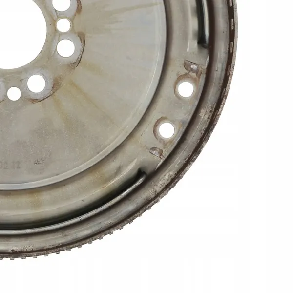 Jousipyörä Mercedes W169 W245 OM640 M266 A2660300012 image 4