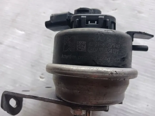 Actuador Turbo Ford 2.0 TDCi OEM 40124961 Usado image 3