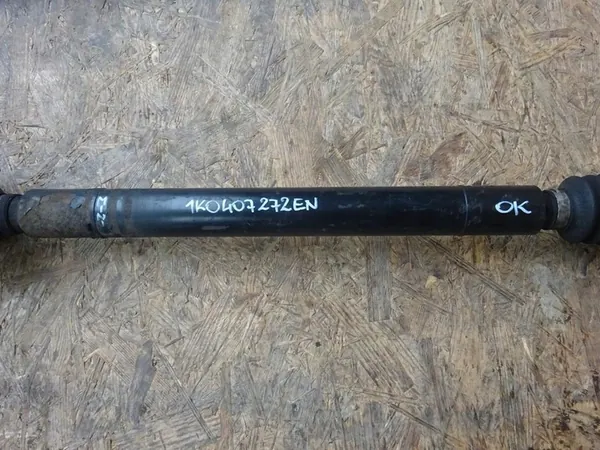 AUDI A3 8P GOLF V EOS 2.0 TDI Höger Främre Halvaxel image 4