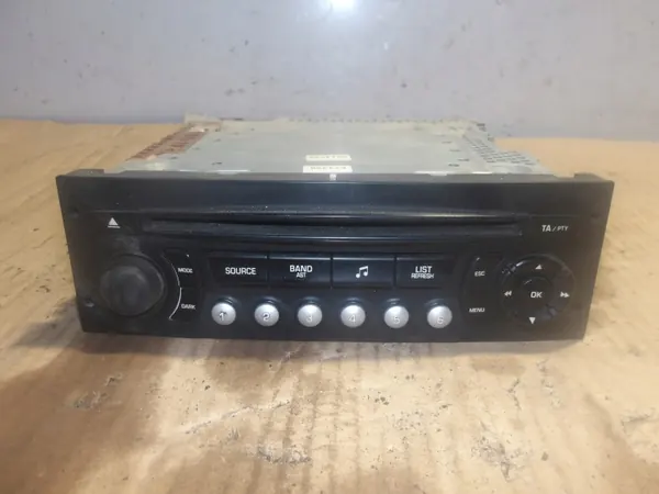 Peugeot Radio OEM 96639628XT voor Expert 2.0HDI 2007 image 2