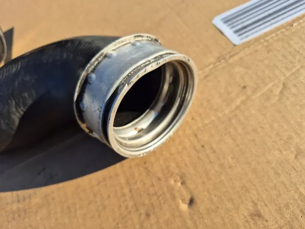 VW/AUDI Intercoolerrohr OEM 1K0145832B - Gebraucht image 3