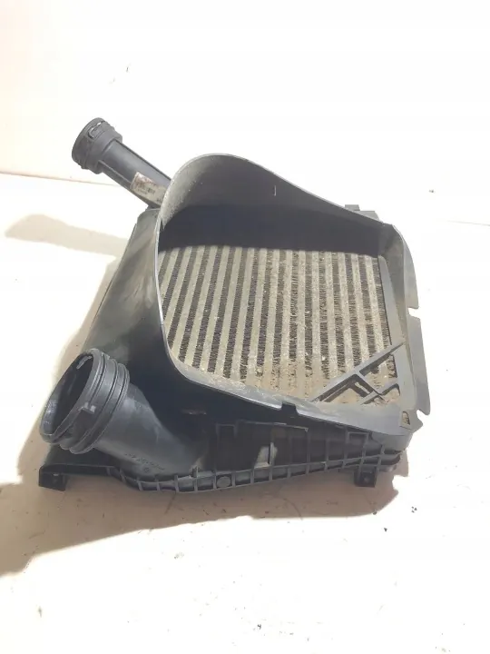 Intercooler-ilmanjäähdytin OEM 7L6145804 VW Touaregille image 3