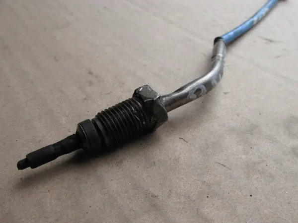 Capteur de Température Mazda CX-5 I 2.2 Diesel OEM image 4