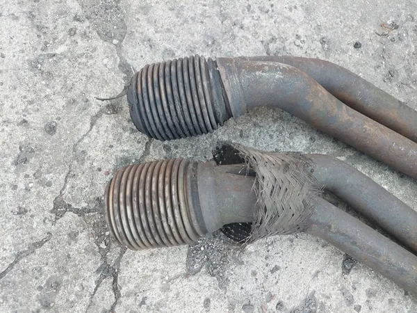 Tubo de Escape Audi A4 B5 1.8 ADR Frontal OEM 8D0253101AH image 3