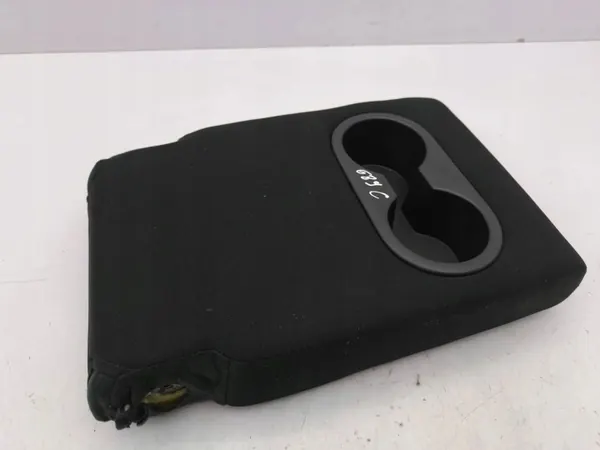 Apoio de braço traseiro Mazda CX-5 2013 OEM AMD120393 image 4