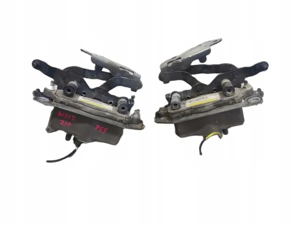 Mercedes W212 Motorhaubenscharnier Set OEM A2129066301 image 4