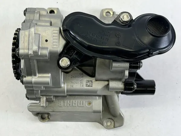 Gebrauchte BMW Ölpumpe OEM 7624135 für 4er Reihe image 3