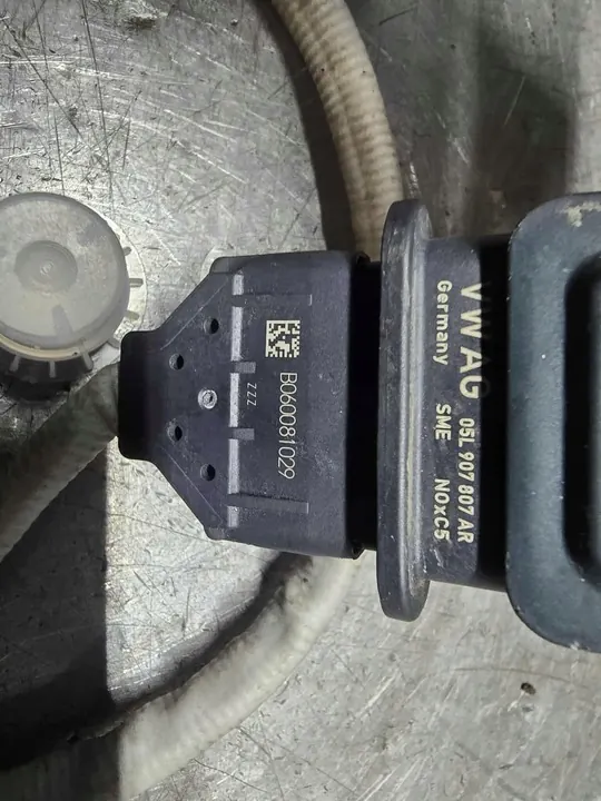 Sensor NOx VW Audi Q3 2.0 TDI image 2