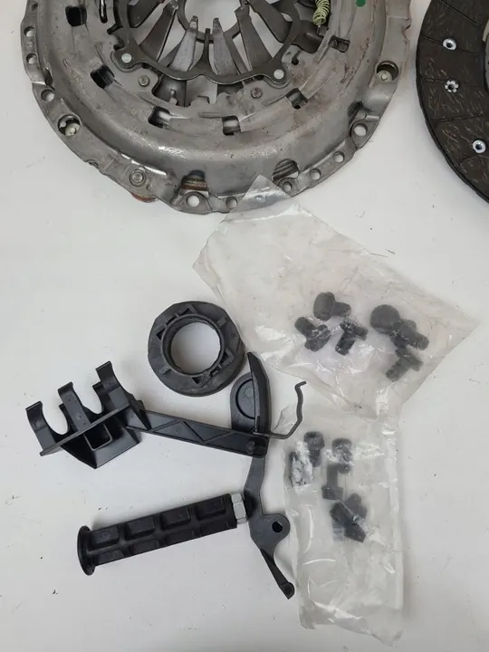 Kit de embreagem Schaeffler LuK 624 3551 00 image 4