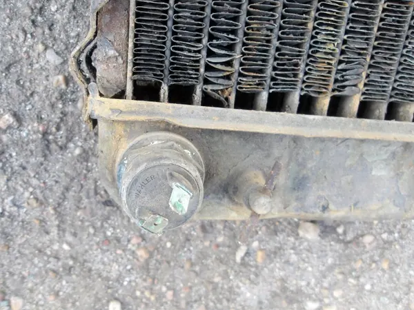 Radiateur d'eau CHŁODNICA pour FSO Polonez Caro image 3