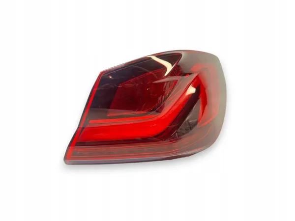 BMW Serie 1 F40 Luz Trasera Derecha 63217450644 image 3