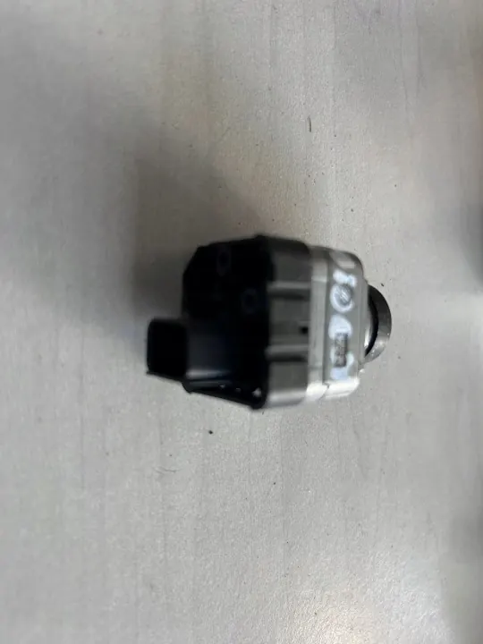 Câmera de para-choques dianteiro OEM 5WA980546E VW Tiguan image 3
