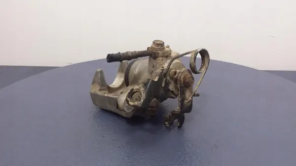 VW Passat B5 1.9 TDI Linke Hinterradbremse ABE CZH1210 image 4