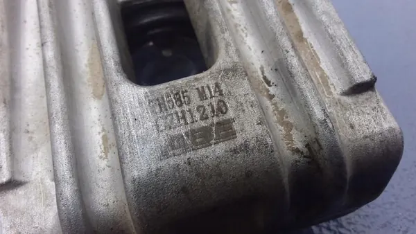 VW Passat B5 1.9 TDI Linke Hinterradbremse ABE CZH1210 image 5