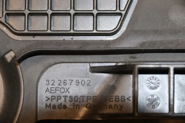 Distributiedeksel OEM 32267902 voor Volvo Mild Hybrid image 3